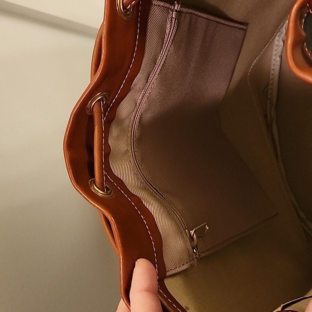 Longchamp Drawstring Crossbody Bag - Picture 8 of 9